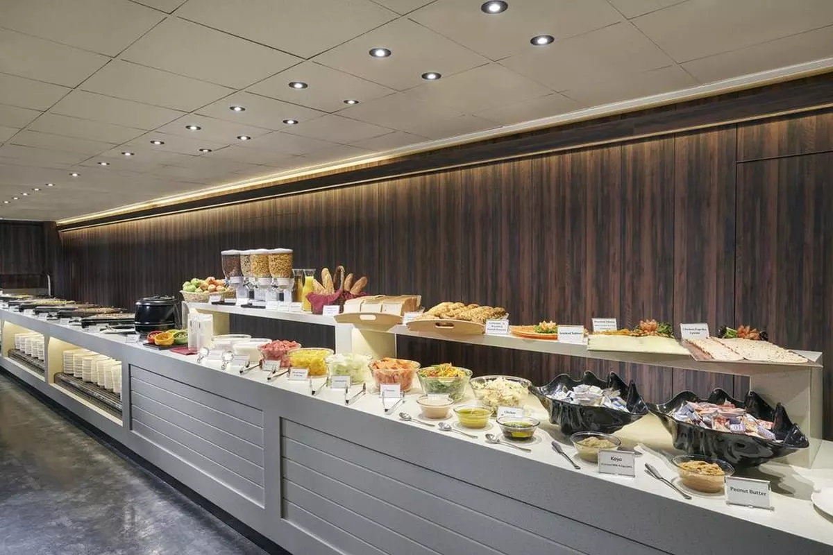 Orchard Rendezvous Hotel food (Copy).jpg